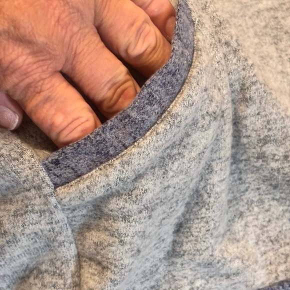 Haute Blue and Gray Women's Crew Neck Sweater - Picture 4 of 7